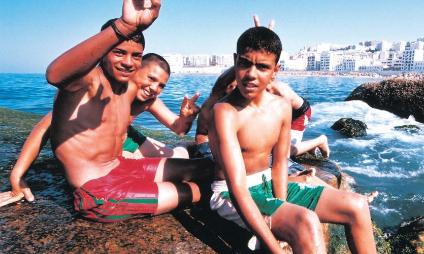 <p>Jeunes d'Alger.</p> <p>Jeunes d'Alger.</p>
