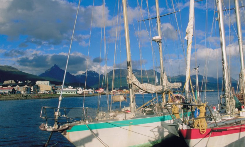 <p>Barcos en el puerto de Ushuaia.</p> <p>Barcos en el puerto de Ushuaia.</p>