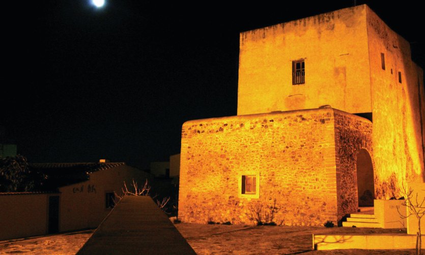 <p>Église Sant Francesc Xavier (Formentera).</p> <p>Église Sant Francesc Xavier (Formentera).</p>