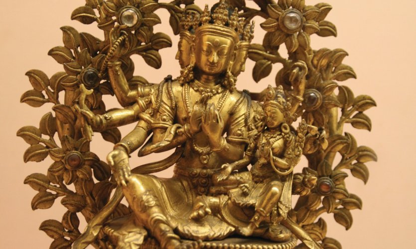 <p>Statue de Halahala Lokeshwara au Chhatrapati Shivaji Maharaj Vastu Sangrahalaya (anciennement musée Prince of Wales).</p> <p>Statue de Halahala Lokeshwara au Chhatrapati Shivaji Maharaj Vastu Sangrahalaya (anciennement musée Prince of Wales).</p>