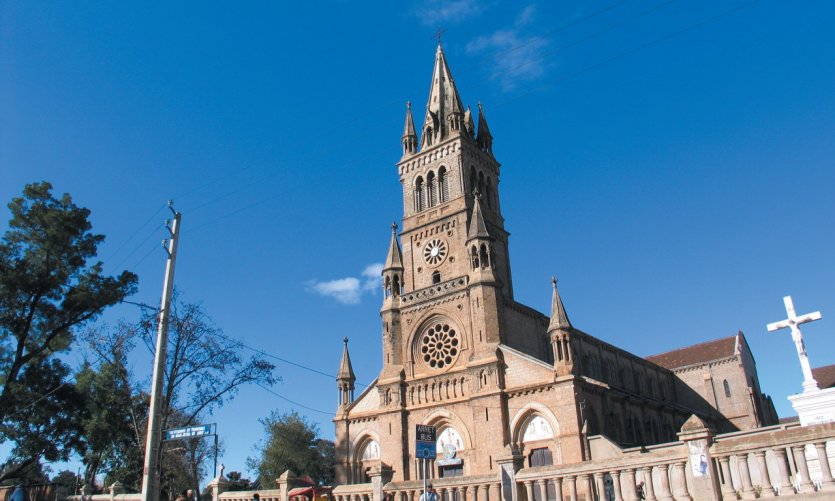 <p>Cathédrale Cathedral</p> <p>Cathédrale Cathedral</p>