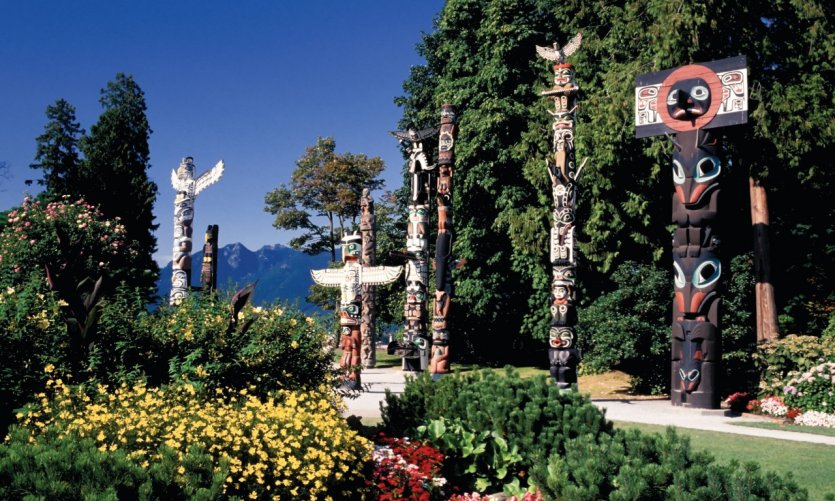 Les totems du Stanley Park. Les totems du Stanley Park.