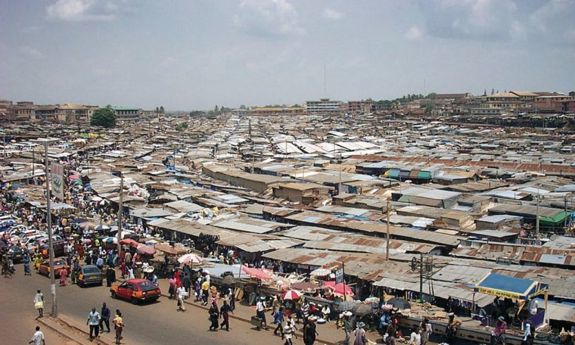 Marché de Kejetia. Marché de Kejetia.