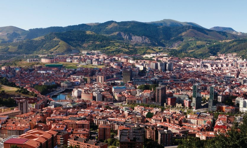 Vue de Bilbao, quartiers modernes et Casco Viejo. Vue de Bilbao, quartiers modernes et Casco Viejo.