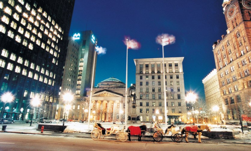 <p>Place d'Armes</p> <p>Place d'Armes</p>