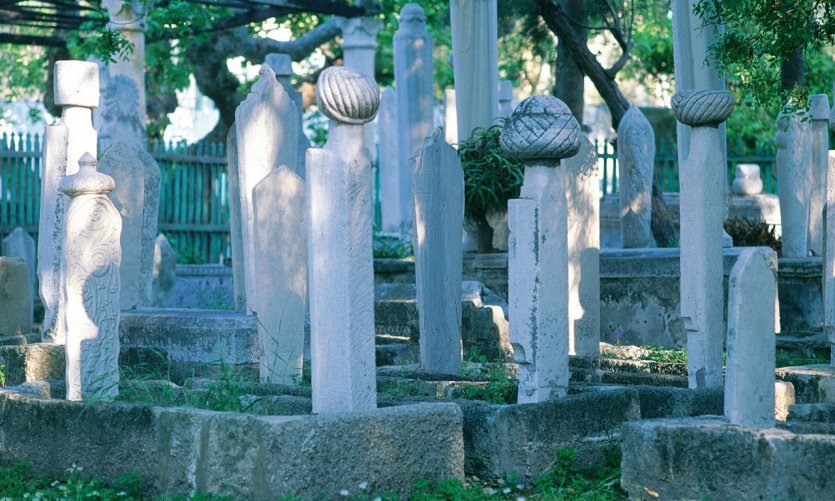 Cimetière turc, Rhodes Chora. Cimetière turc, Rhodes Chora.