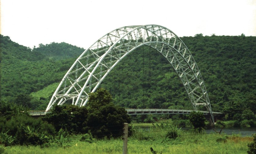 Pont Adome. Pont Adome.