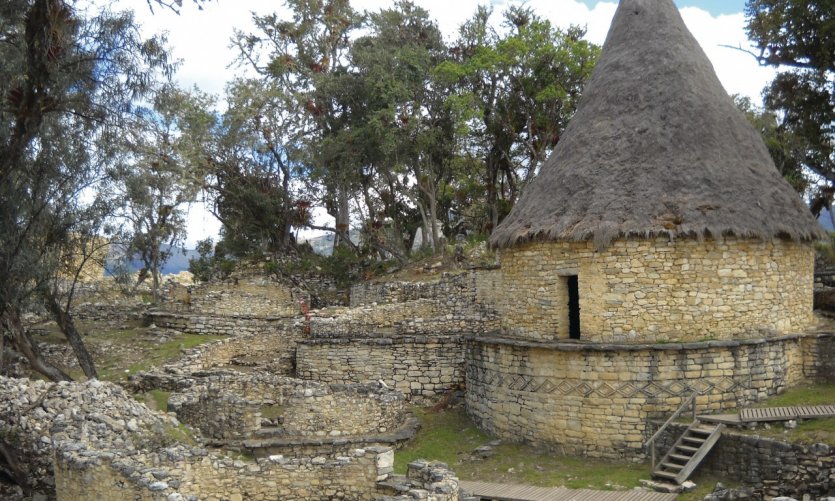 <p>Kuelap.</p> <p>Kuelap.</p>