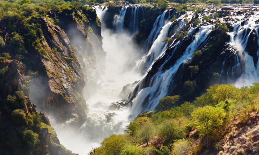 Les chutes de Ruacana. Les chutes de Ruacana.