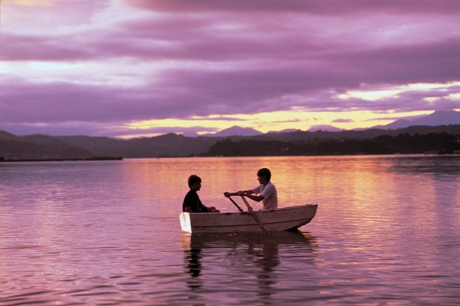 Crépuscule dans la baie de Knysna South African Tourism