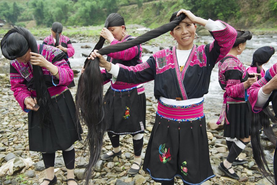 Femmes Yao, Longji. Dmitry Chulov - Shutterstock.com