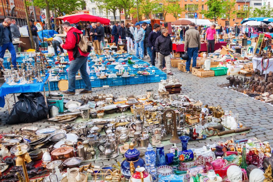 Marché aux puces de Marolles. (© Christian Mueller - Shutterstock.com))