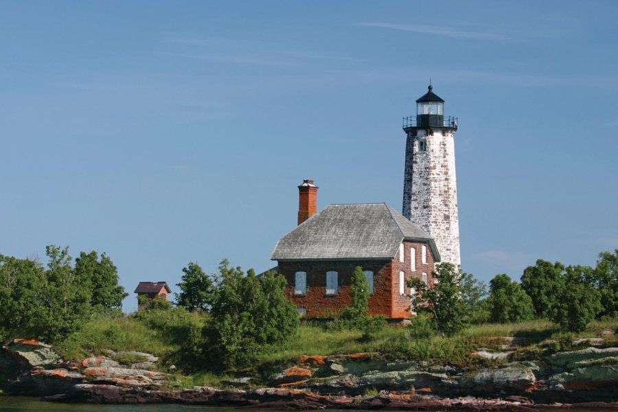 Phare d'Isle Royale (Menagerie Island) iStockphoto.com/twphotos