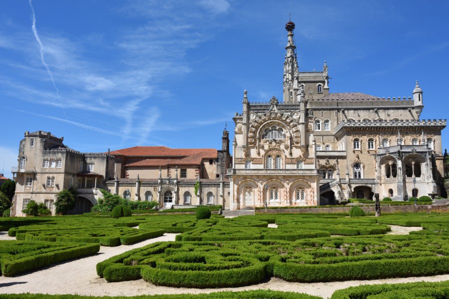 Palais médiéval de Bussaco Oleg Znamenskiy - Shutterstock.com