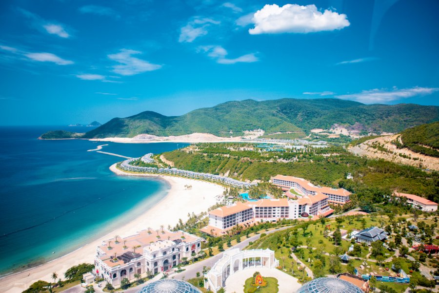 Complexe Hôtelier à Nha Trang. KernelNguyen - shutterstock.com