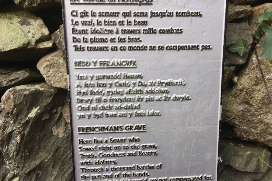 Epitaphe de la tombe du Français Auguste Guyard. Muriel PARENT