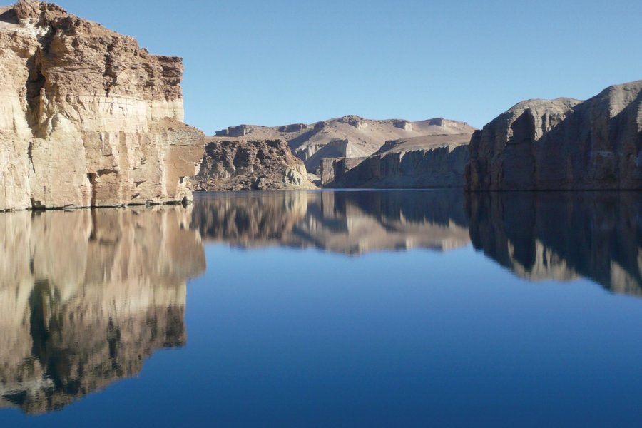 Les étendues bleues turquoise des lacs de Band-e-Amir. Constance de Bonnaventure