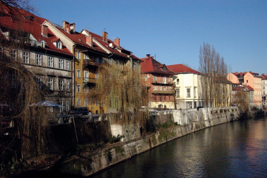 La rivière Ljubljanica traverse la capitale. Stéphan SZEREMETA