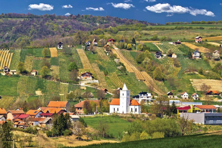 Village de Visoko. xbrchx - iStockphoto