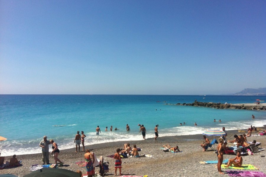 Plage de Bordighera. Vernaschky - Fotolia