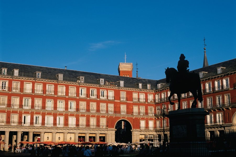 Plaza Mayor et statue de Philippe III. Author's Image