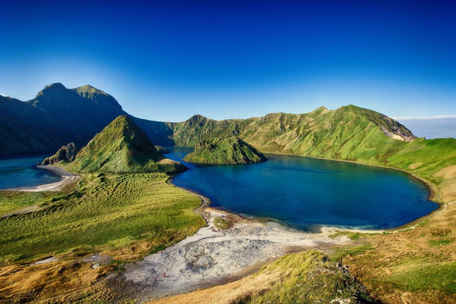 Île de yankicha dans les îles Kuriles Nicolas Tolstoï