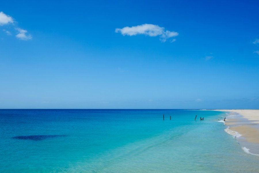 Plage de Vila do Maio. Laszlo Mates - Shutterstock.com