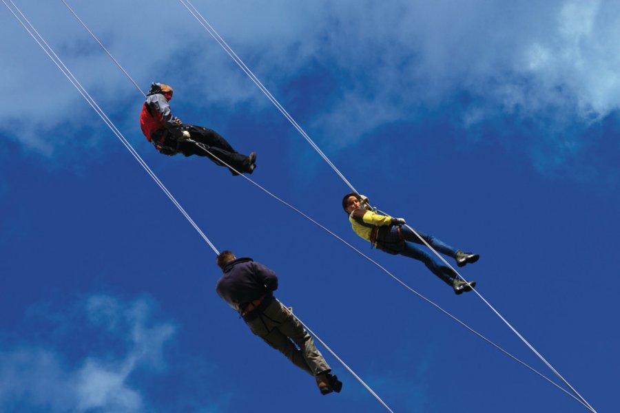 Descente en rappel de l'Euromast. Lawrence BANAHAN - Author's Image