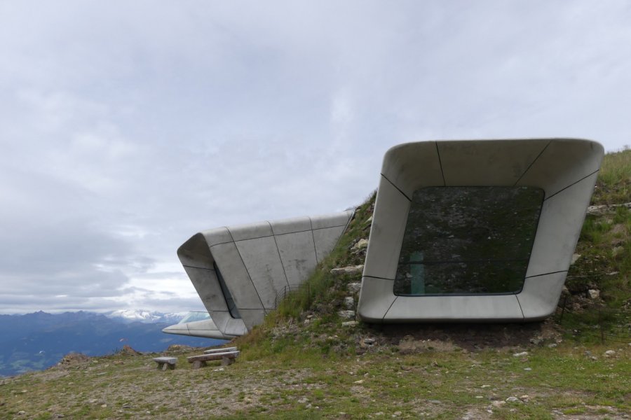Le Messner Mountain Museum a été conçu par Zaha Hadid. Giovanni Zanin - Shutterstock.com