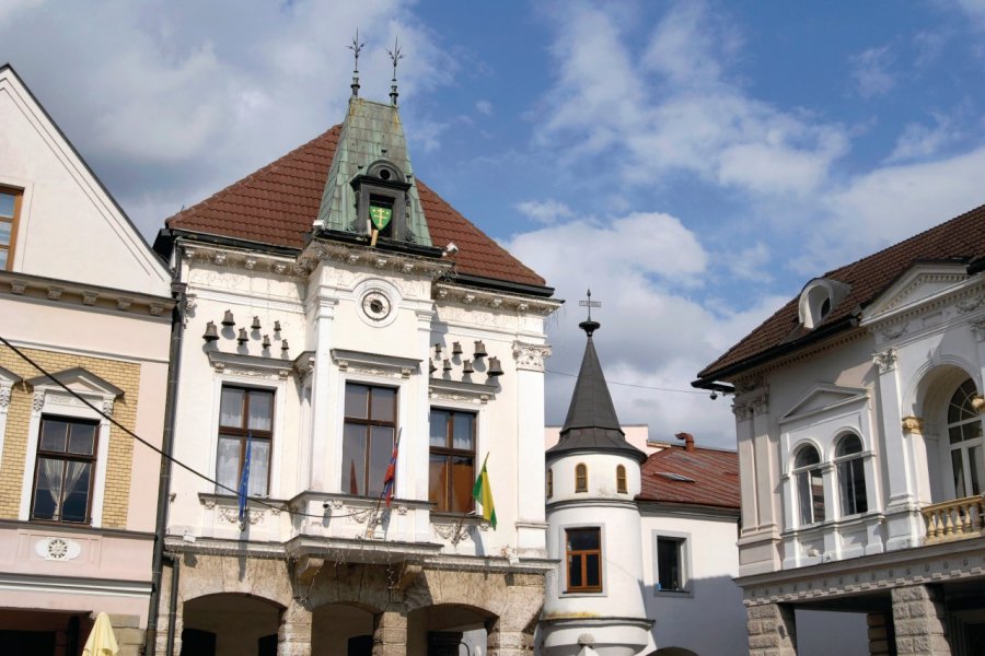 Hôtel de ville sur la place de Marie. iStockphoto.com/sneska