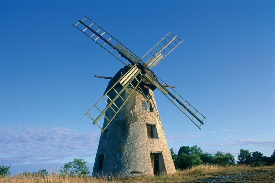 Moulin sur l'île de Fårö. Thierry Lauzun - Iconotec
