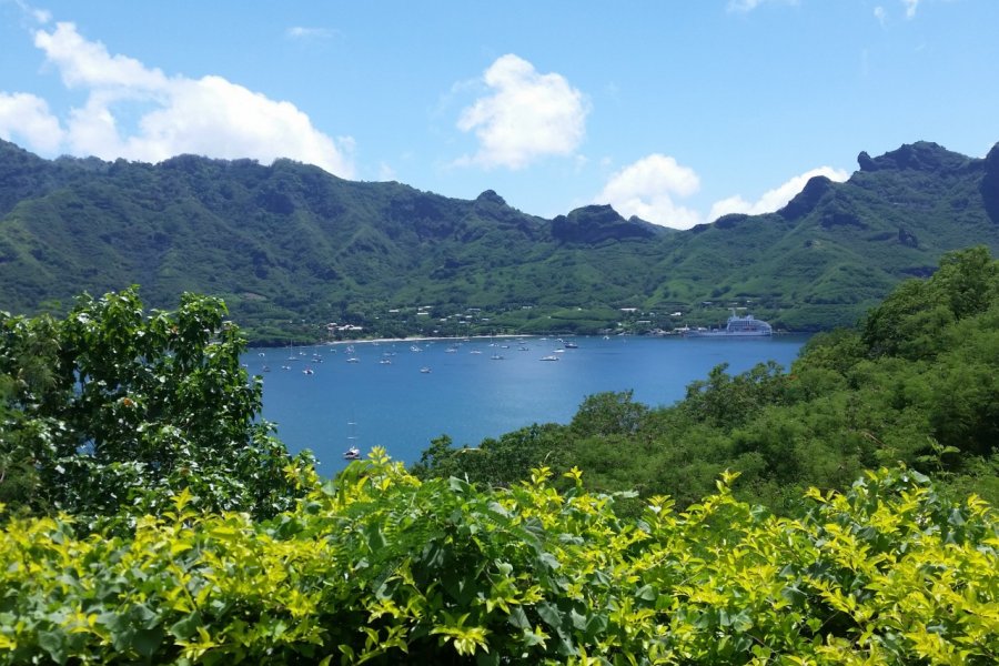 Point de vue sur la baie de Taiohae Laurent BOSCHERO