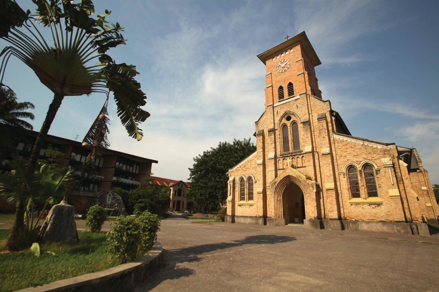 Eglise Sainte-Anne C. Thirion