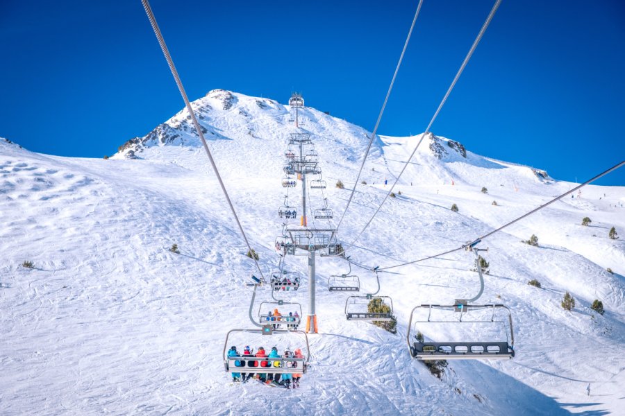 Remontée mécanique, Grandvalira. Alexey Oblov - Shutterstock.com