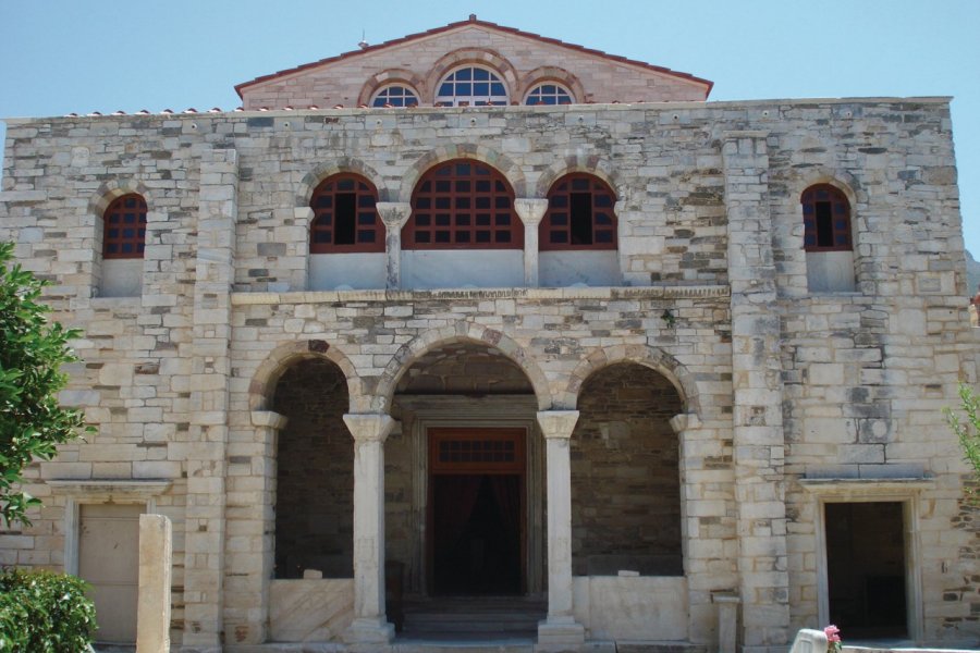 Panaghia Ektapoliani, l'un des monuments byzantins les plus importants de Grèce. Ana JOVETIC-VUCKOVIC