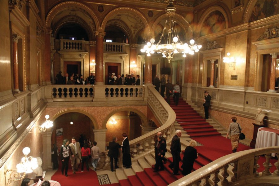 L'opéra national est un palais de style Renaissance italienne, Pest. Stéphan SZEREMETA