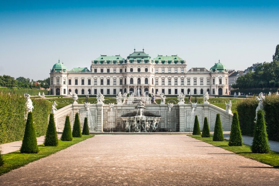 Palais du Belvédère. canadastock - Shutterstock.com