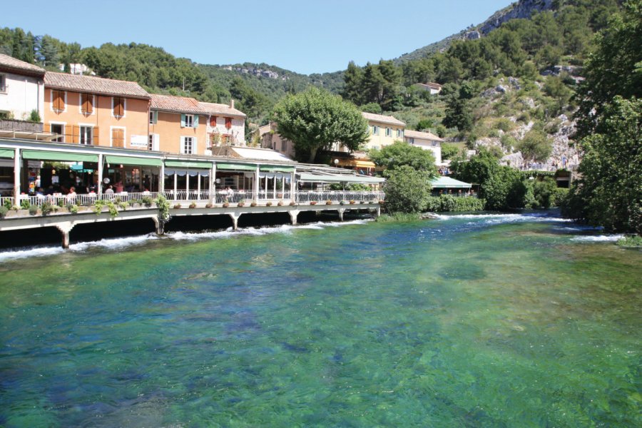 Fontaine de Vaucluse - La Sorgue. HOCQUEL Alain - Coll. CDT Vaucluse