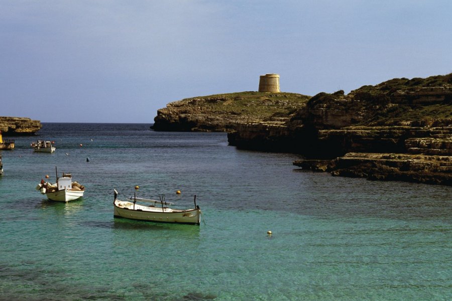 Cala et Torre de Alcalfar. Author's Image