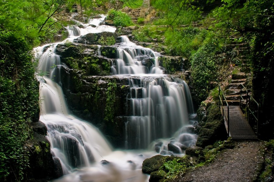 La Petite Cascade à Mortain-Bocage. exaim