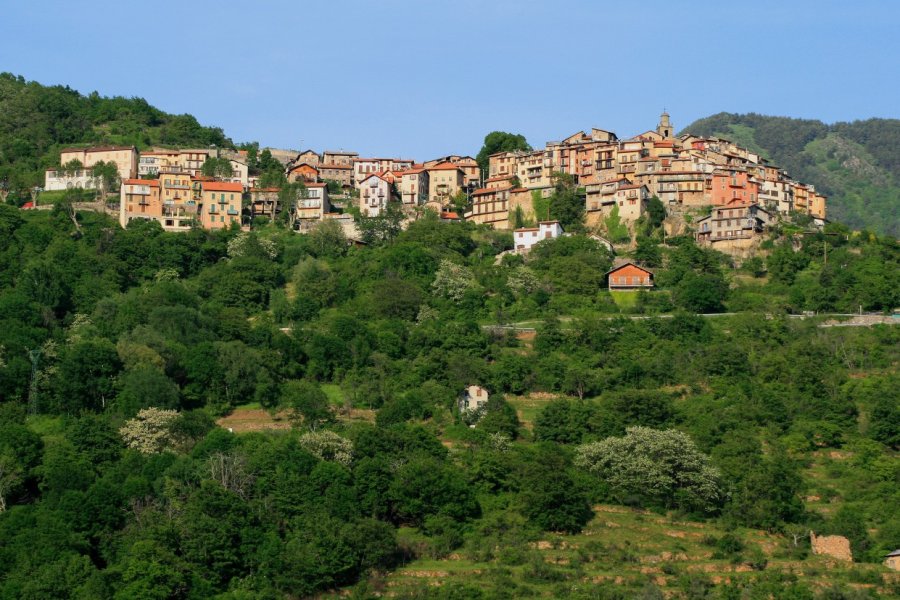 Le village de Belvédère. Annerp