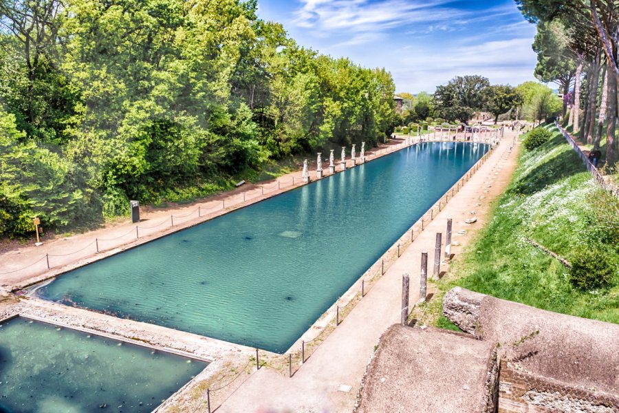 Canopus de la Villa Adriana. Marco Rubino - Shutterstock.com