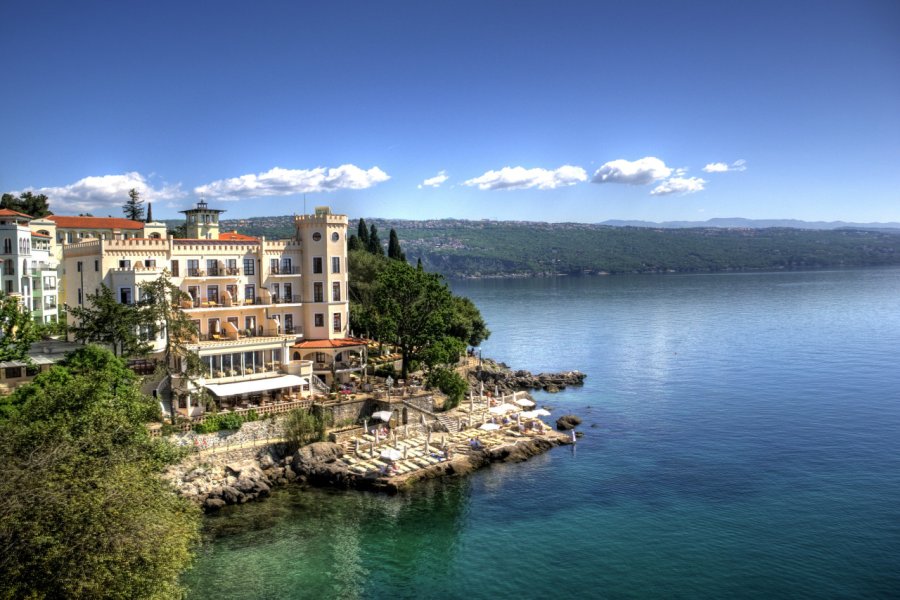Opatija. Ziga Cetrtic - Shutterstock.com