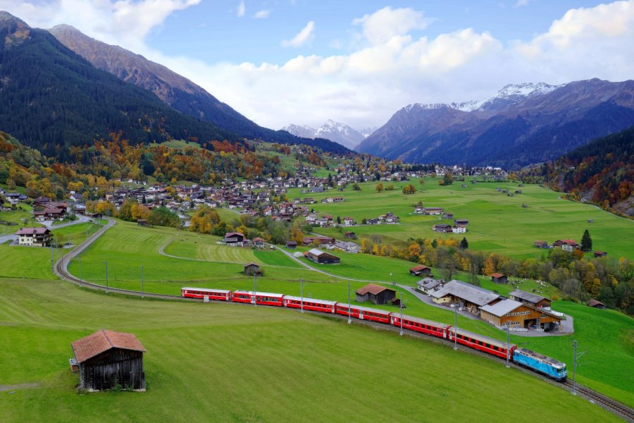 Vue sur Klosters. CHEN MIN CHUN - Shutterstock.com