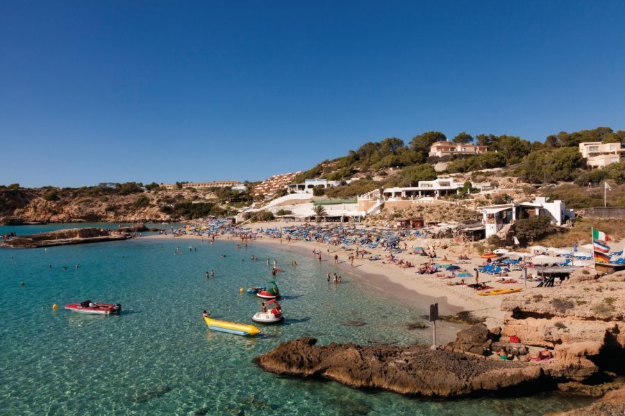 Cala Tarida. Julien HARDY - Author's Image