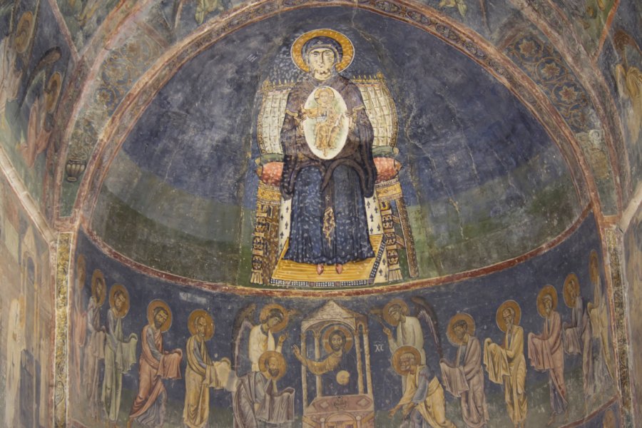 Fresque dans l'église Sainte-Sophie à Ohrid. marcovarro - Shutterstock.com