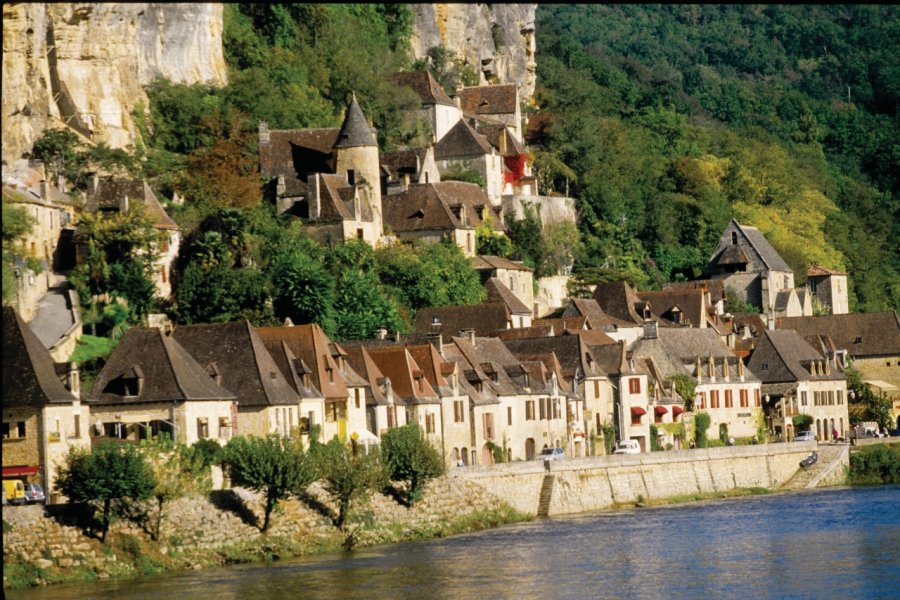 La Roque-Gageac, au bord de la Dordogne VINCENT FORMICA