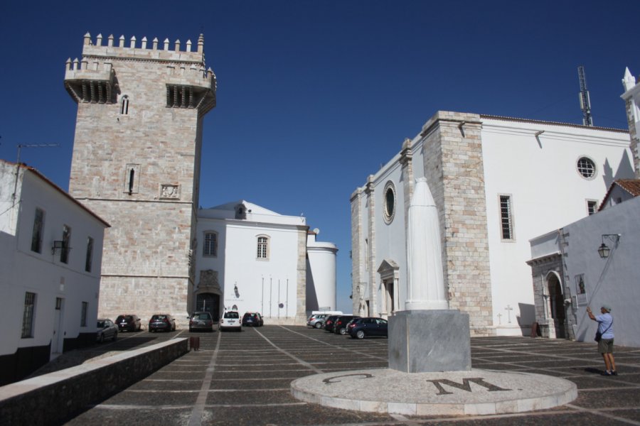 Château d'Estremoz. Bureau de Promotion Touristique de l'Alentejo