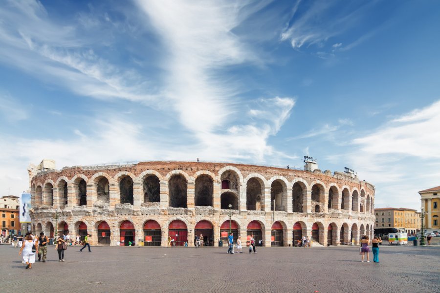 Amphithéâtre de Verone. Yuriy Biryukov - Shutterstock.com