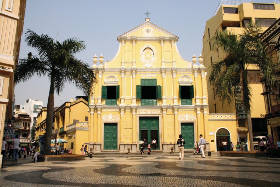 Église São Domingos. Macau Government Tourist Office
